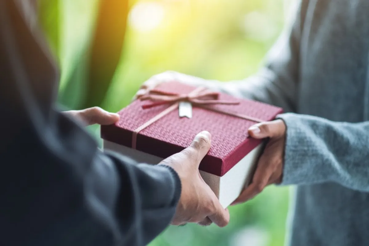 Сэтгэл шингэсэн бэлэг