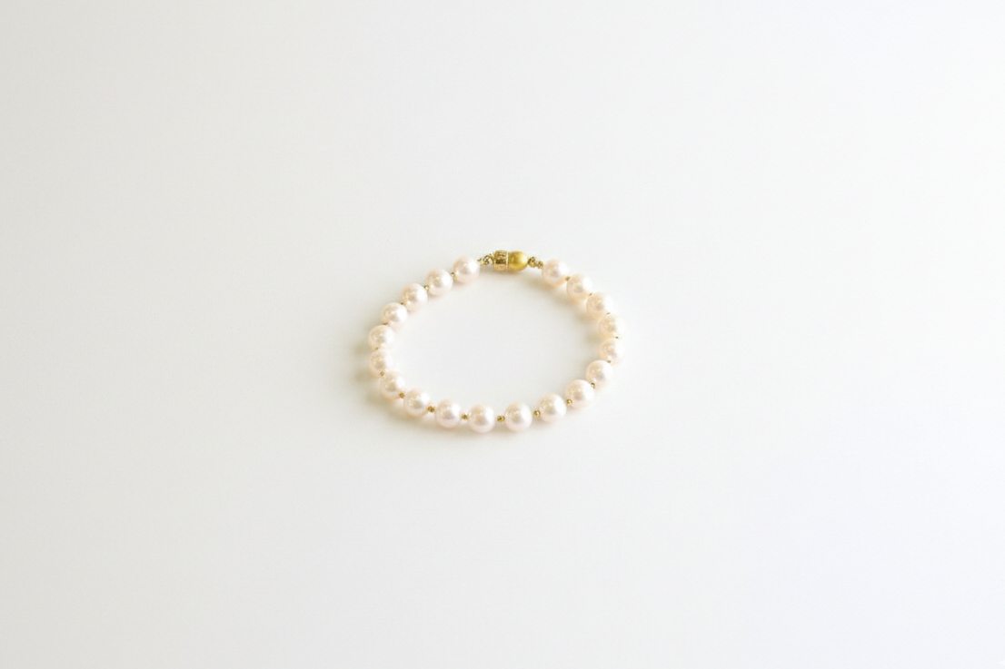 Сувдан бугуйвч