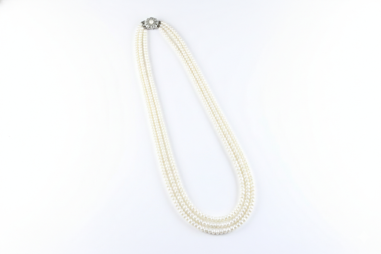 Хос сувдан зүүлт