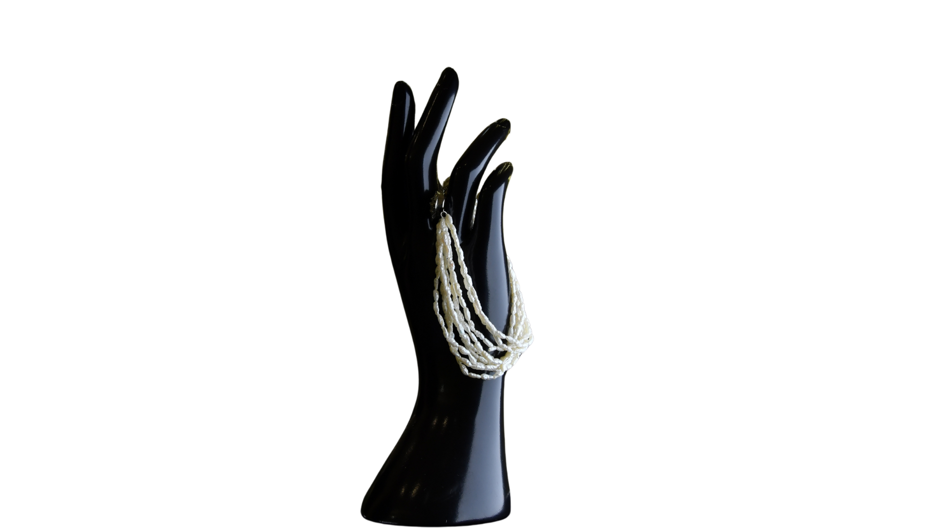 Сувдан бугуйвч