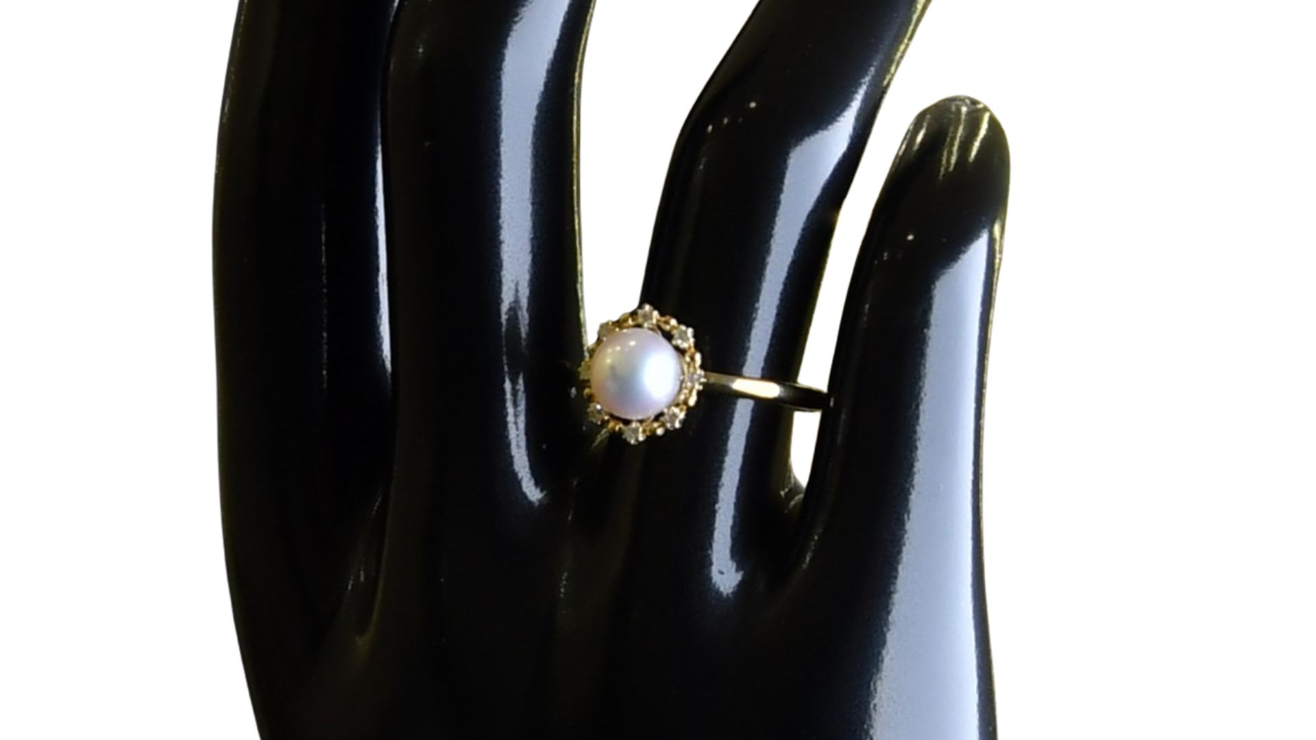 Сувдан бөгж